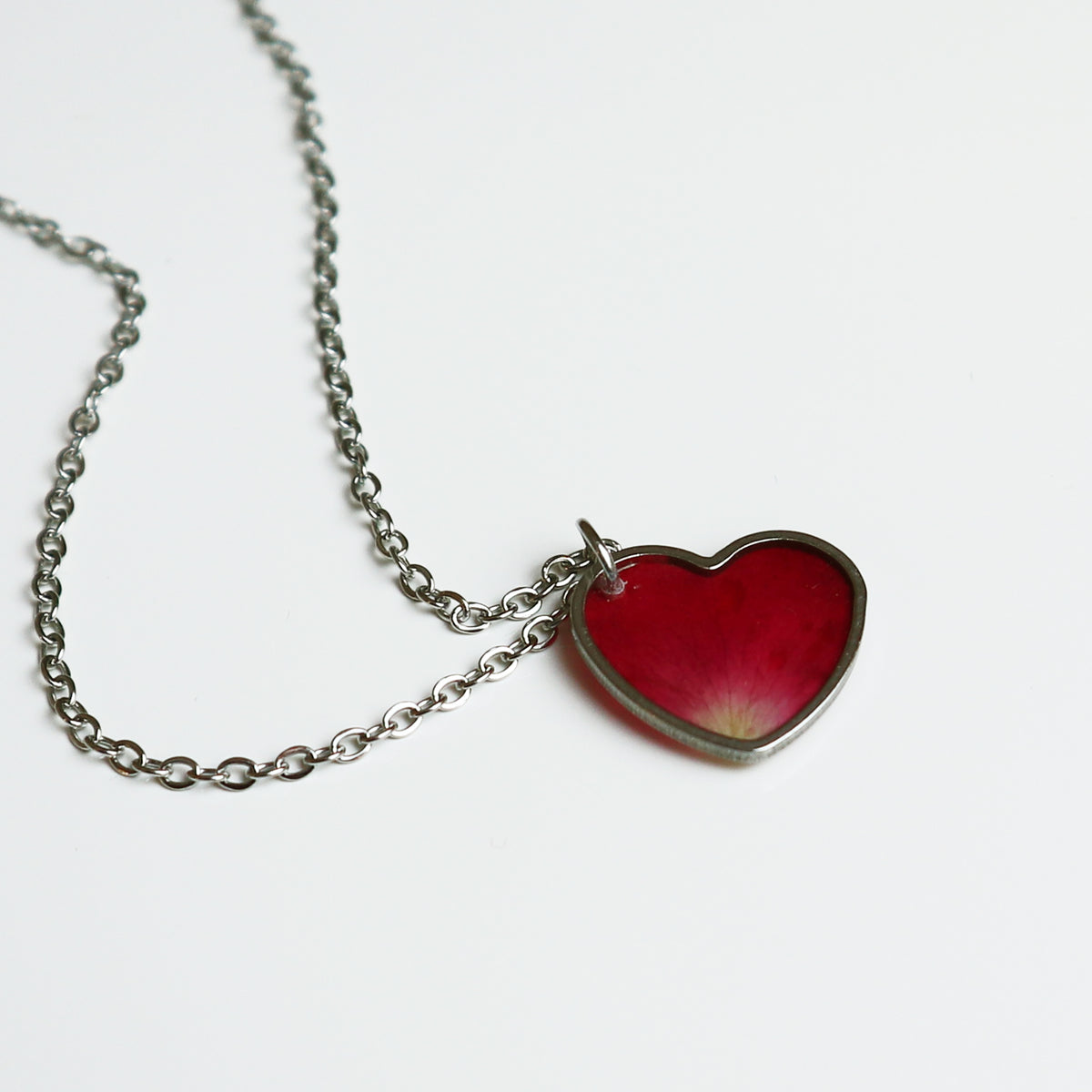 Hanger Hartje – Roos - Rood/Roze - Zilver