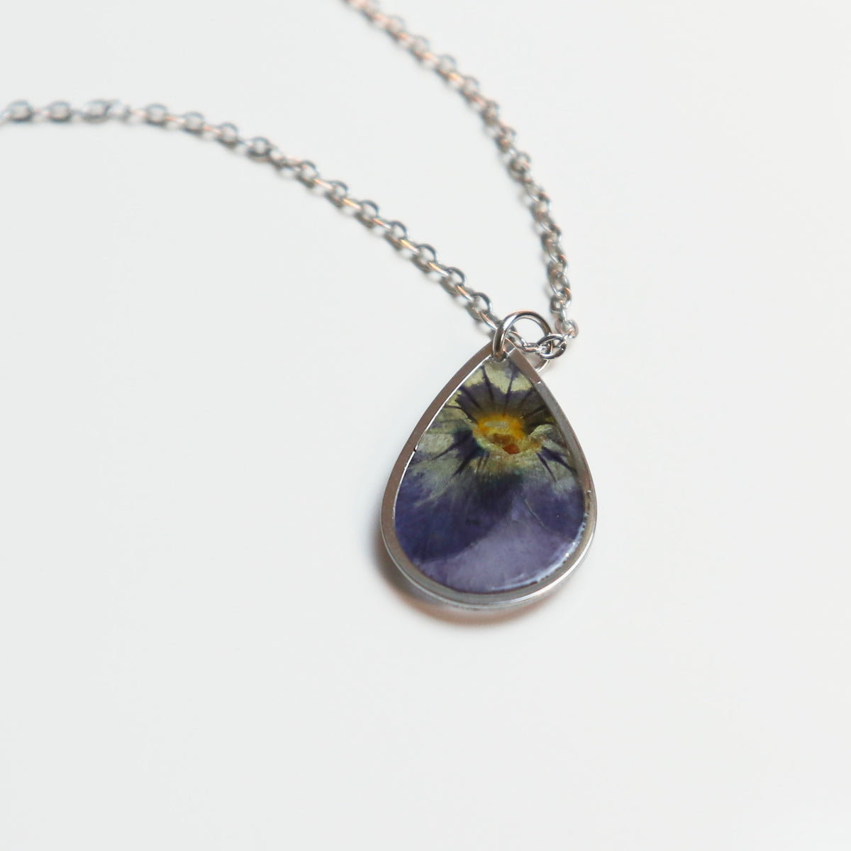 Hanger Drop – Viooltje – Zilver