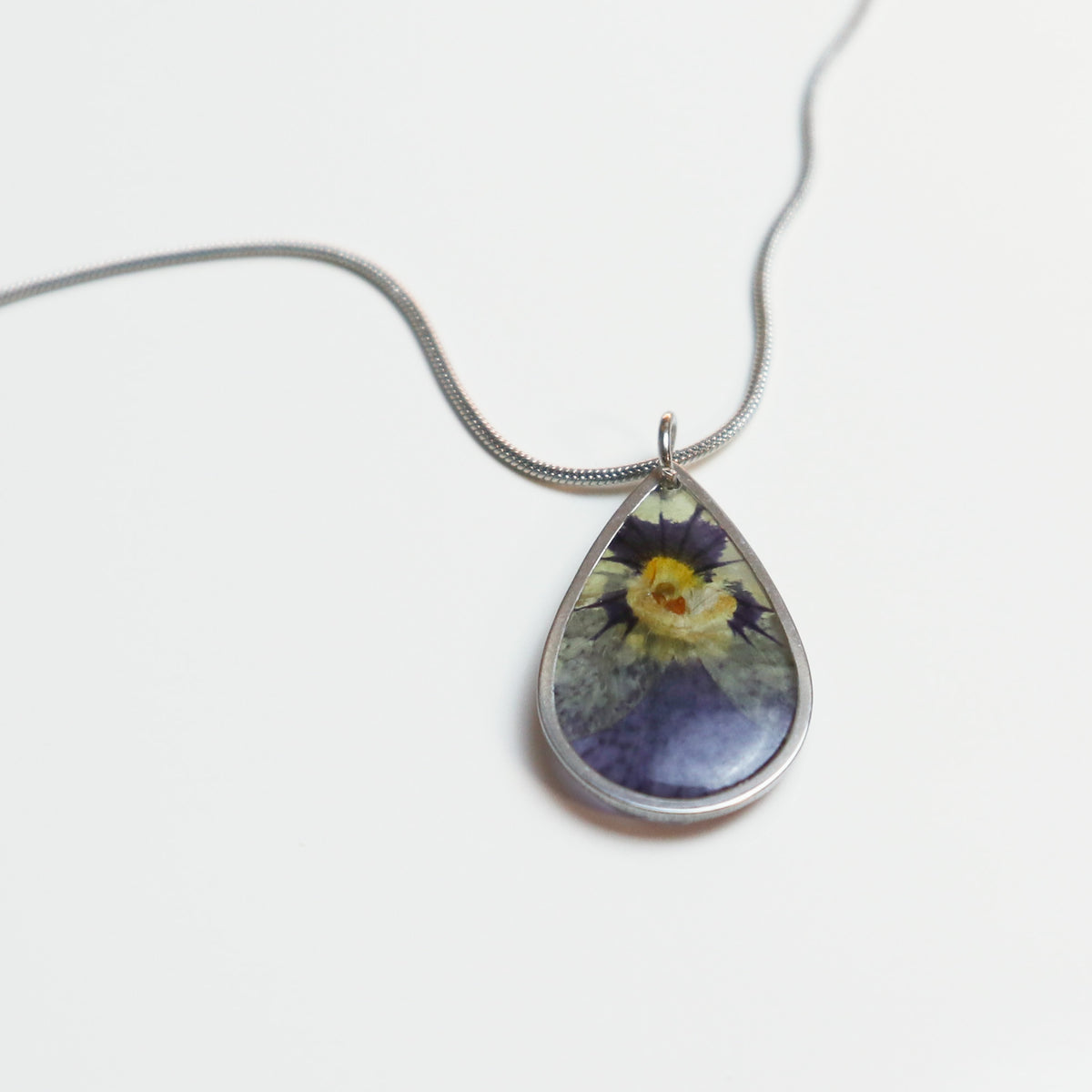Hanger Drop – Viooltje – Zilver