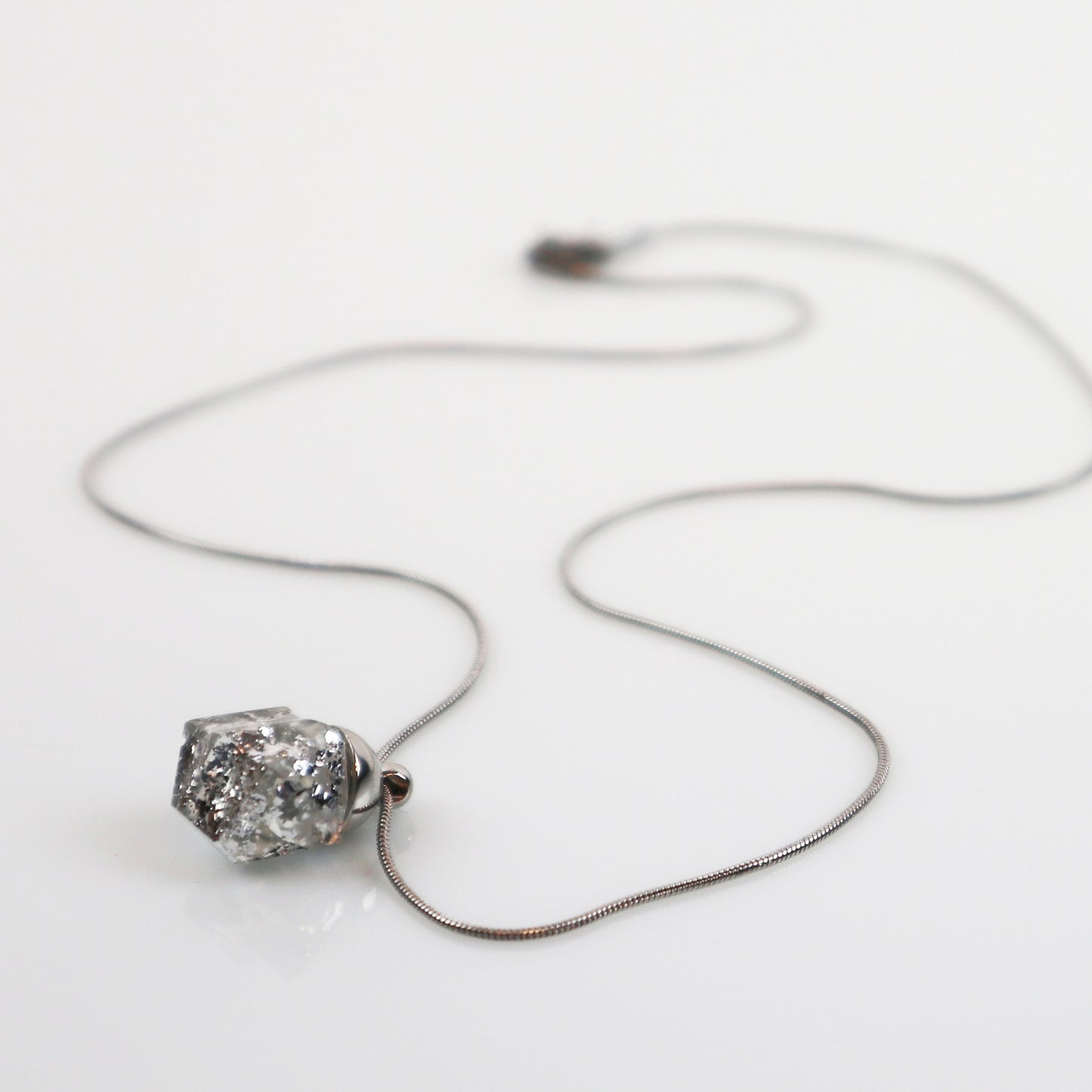 Drupt Hanger Crystal Silver Cloud