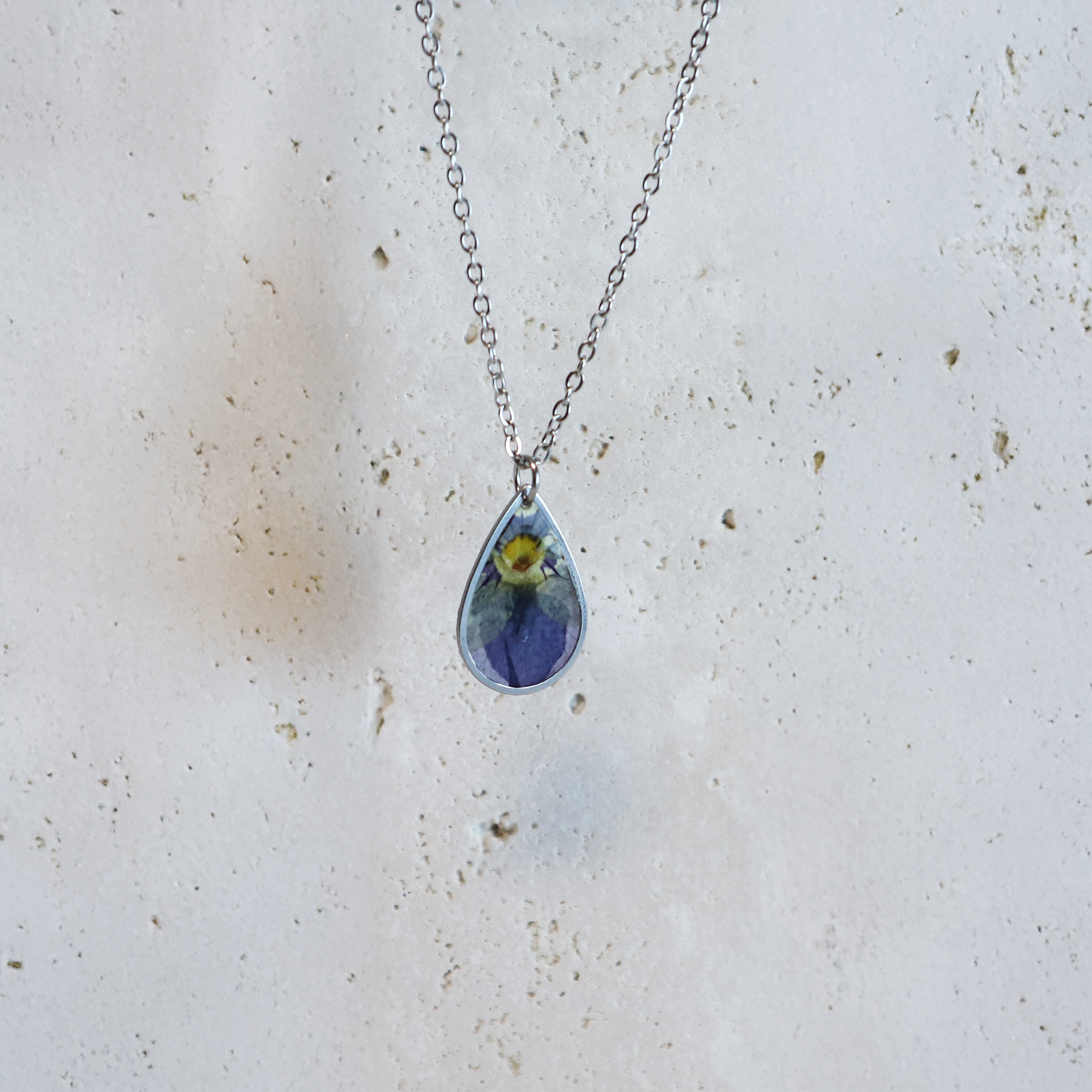 Hanger Drop – Viooltje – Zilver