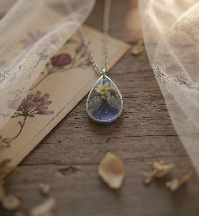 Hanger Drop – Viooltje – Zilver