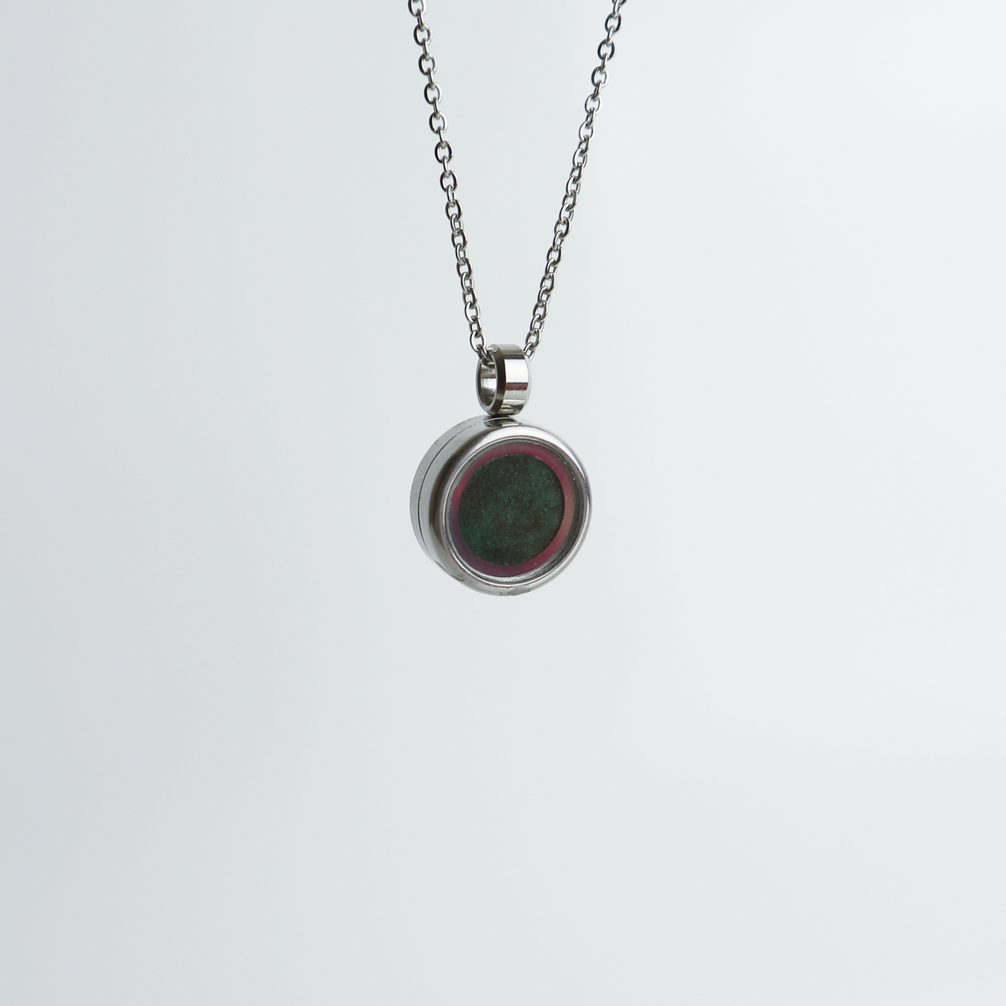 Edelsteen - Koester - Donkergroene jade - Mei - Geluk