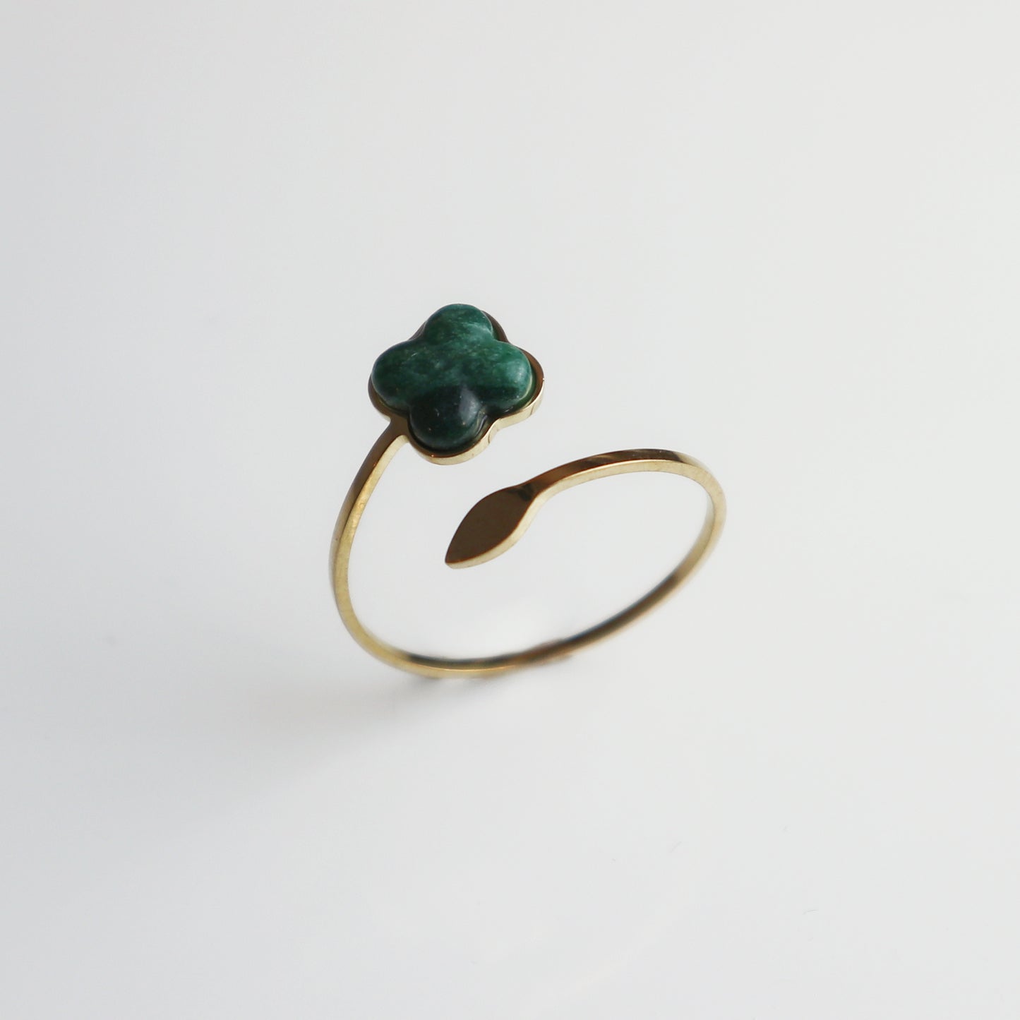 Ring – Groene Jade - Klaver - Goud