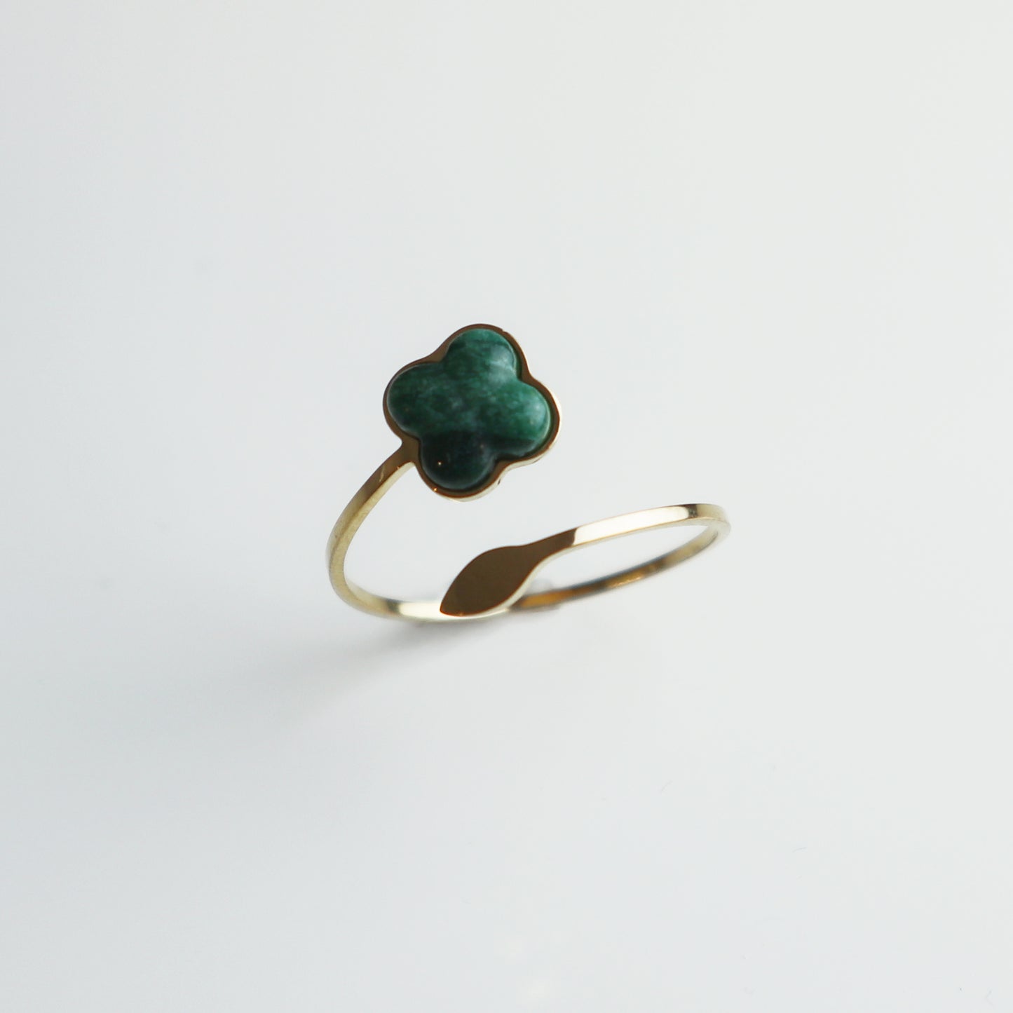 Ring – Groene Jade - Klaver - Goud