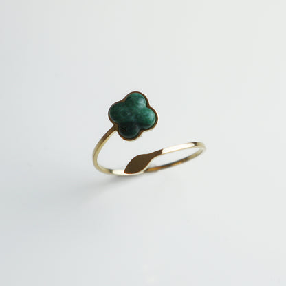 Ring – Groene Jade - Klaver - Goud