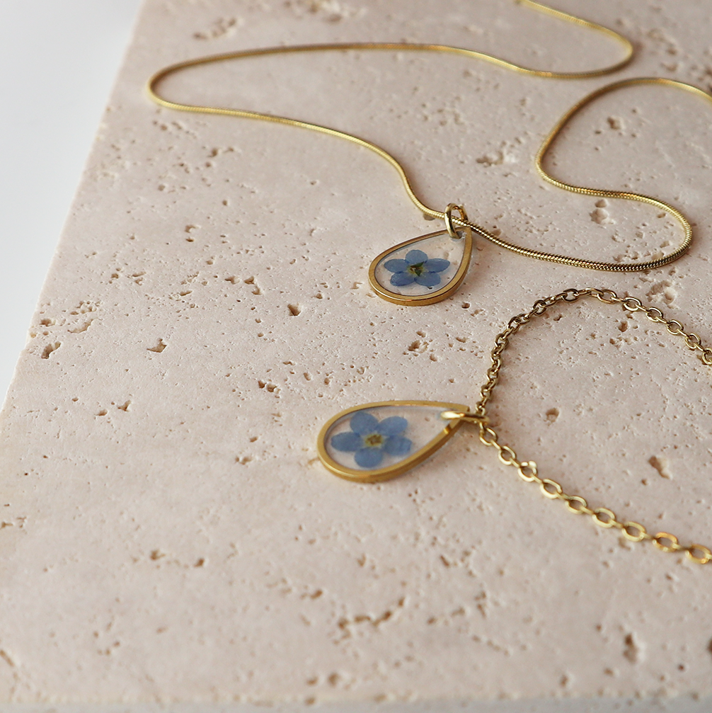 Pendant Drop – Forget Me Not – Gold
