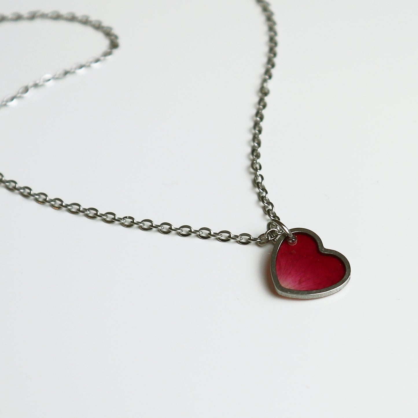 Hanger Hartje – Roos - Rood/Roze - Zilver