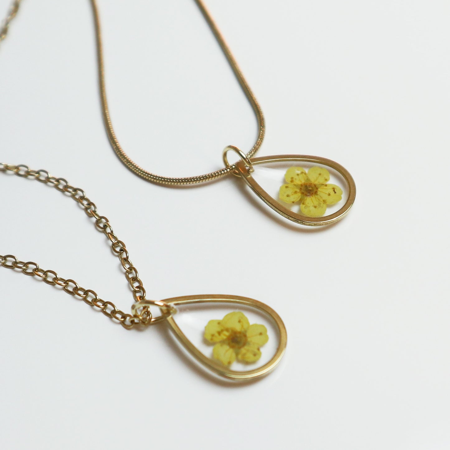 Hanger Drop – Plum Bloesem – Geel – Goud