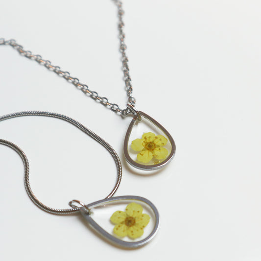 Hanger Drop – Plum Bloesem – Geel – Zilver