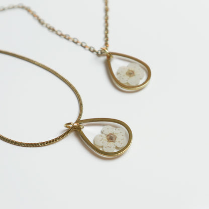 Hanger Drop – Plum Bloesem – Wit – Goud