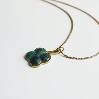 Hanger – Groene Jade - Klaver - Goud