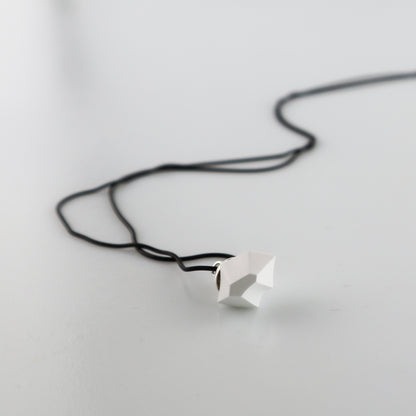Drupt Hanger Crystal White