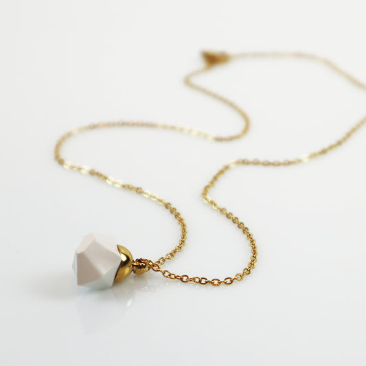 Drupt Hanger Crystal White