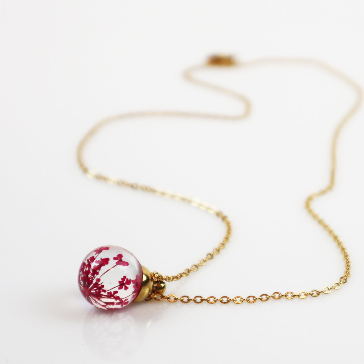 Drip Pendant Dill Dark Pink