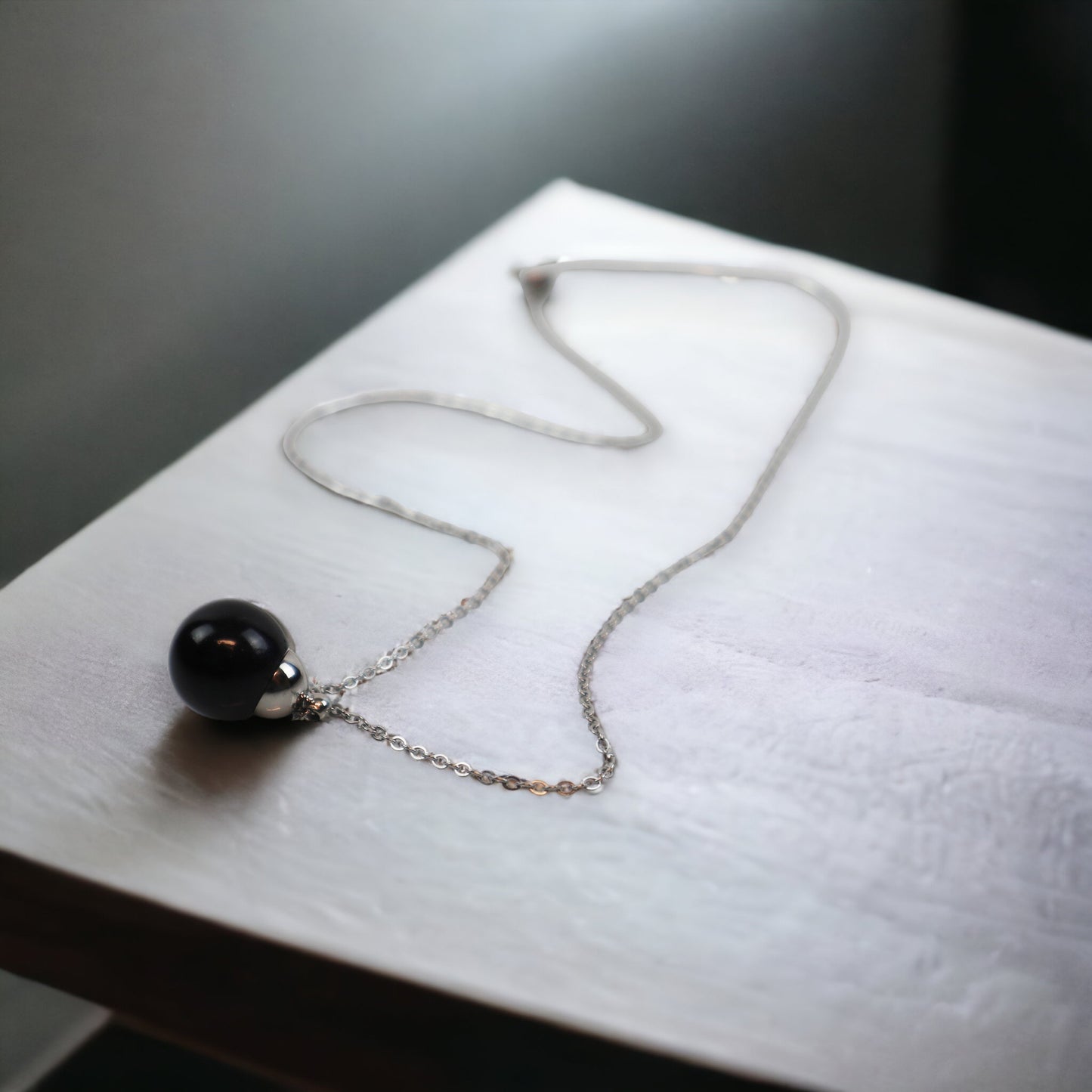 Tropfenanhänger Schwarze Perle