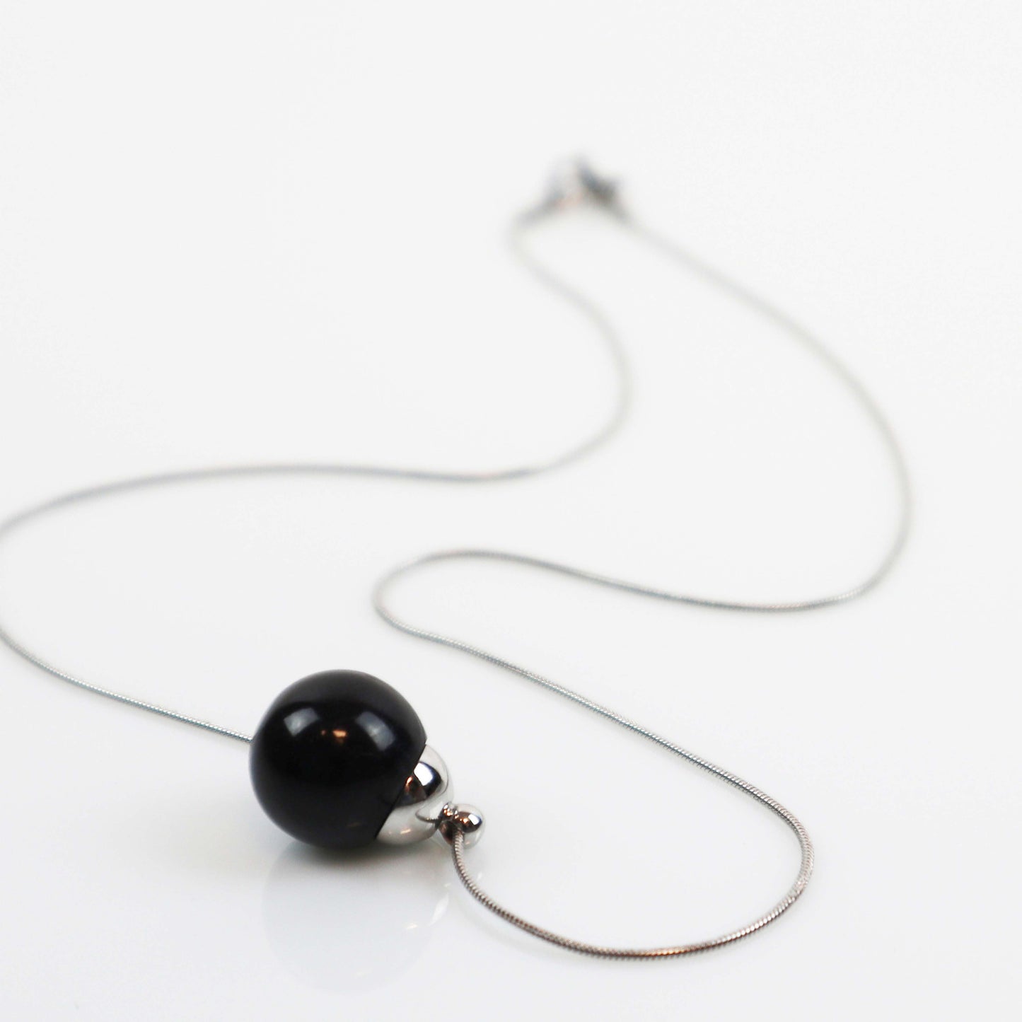 Tropfenanhänger Schwarze Perle