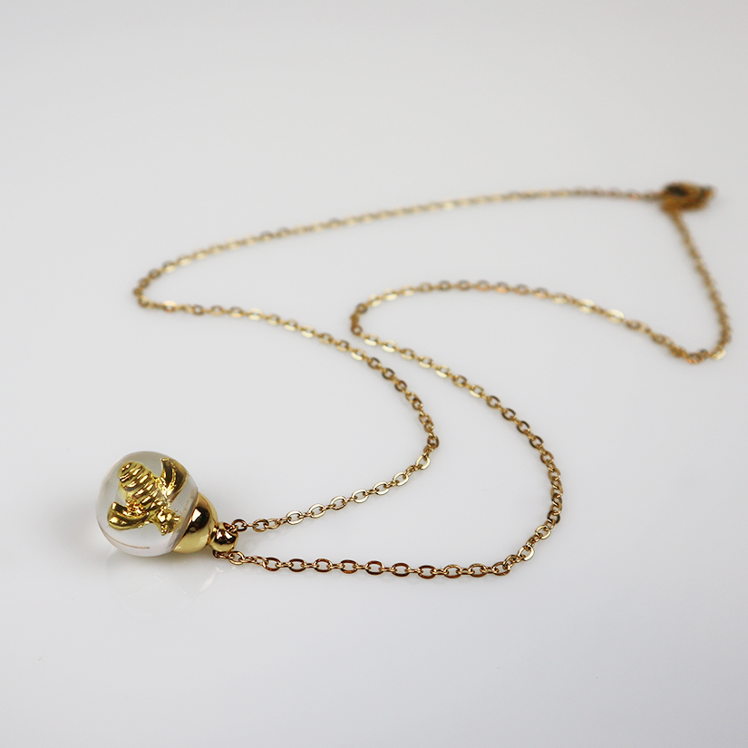 Drops Pendant Golden Bee