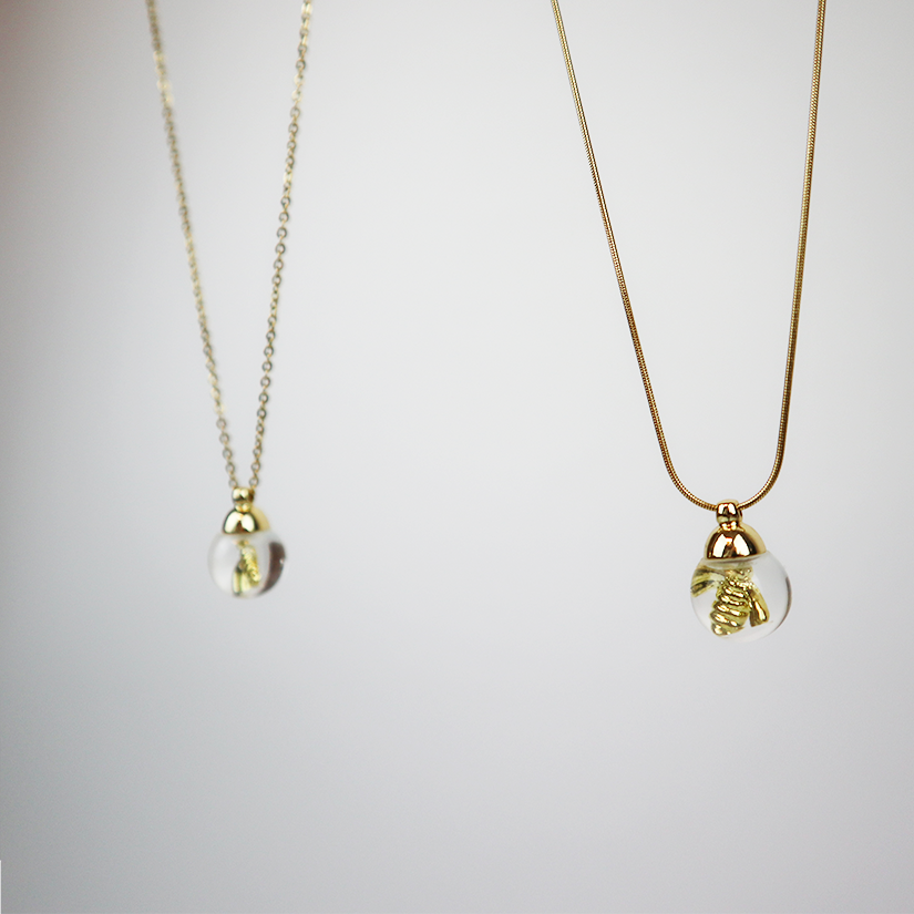 Drops Pendant Golden Bee