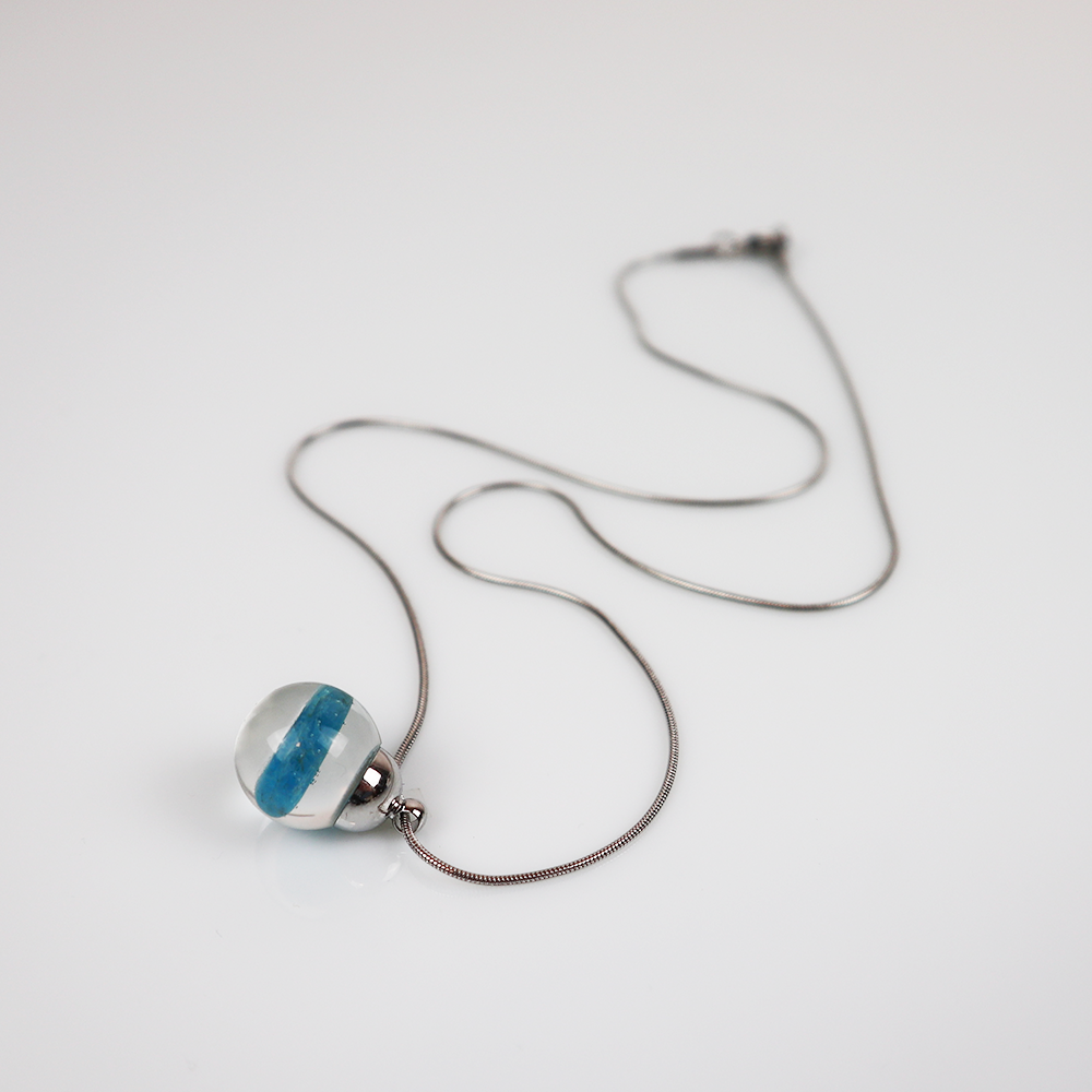 Drip Pendant Blue Apatite