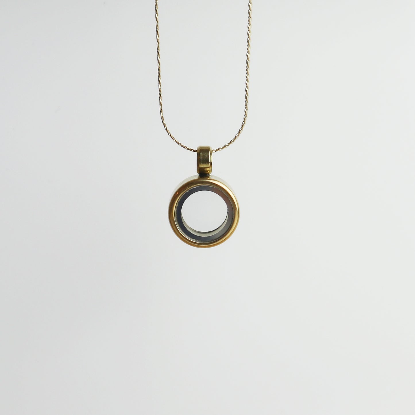 Hanger – Koester - Goud