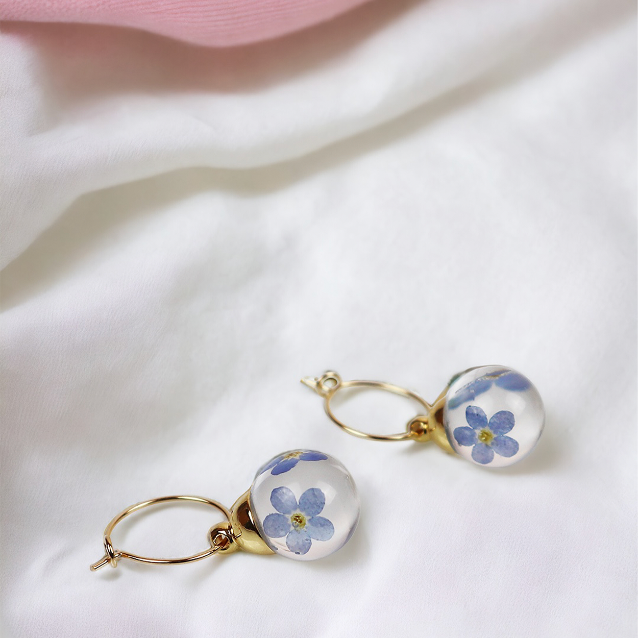 Combi deal gold earrings with forget me not 