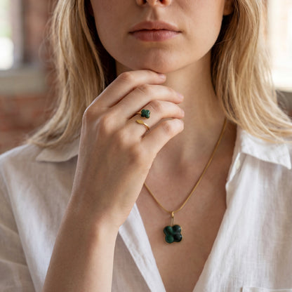 Hanger – Groene Jade - Klaver - Goud