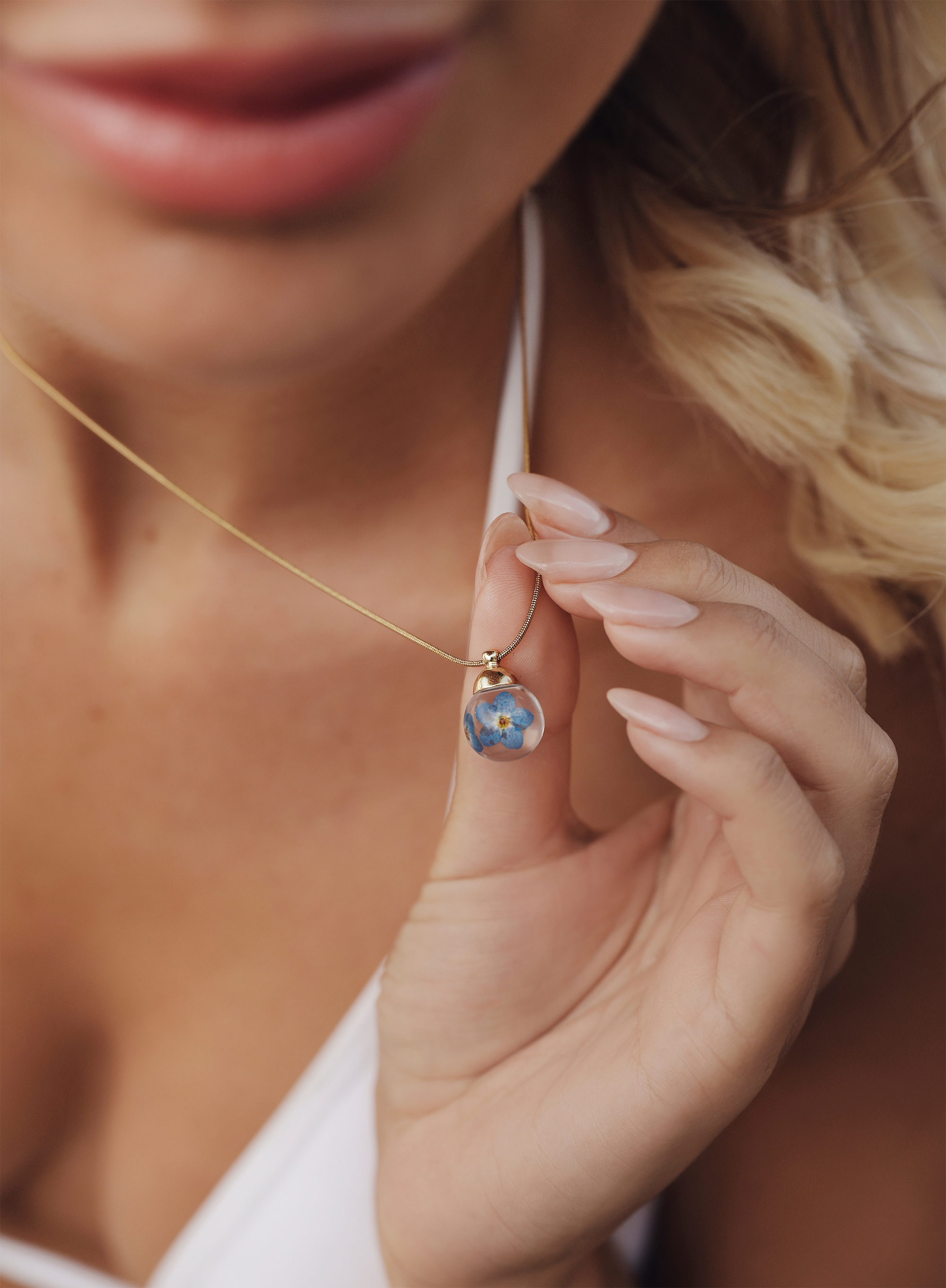 Load video: Drupt handgemaakte sieraden.